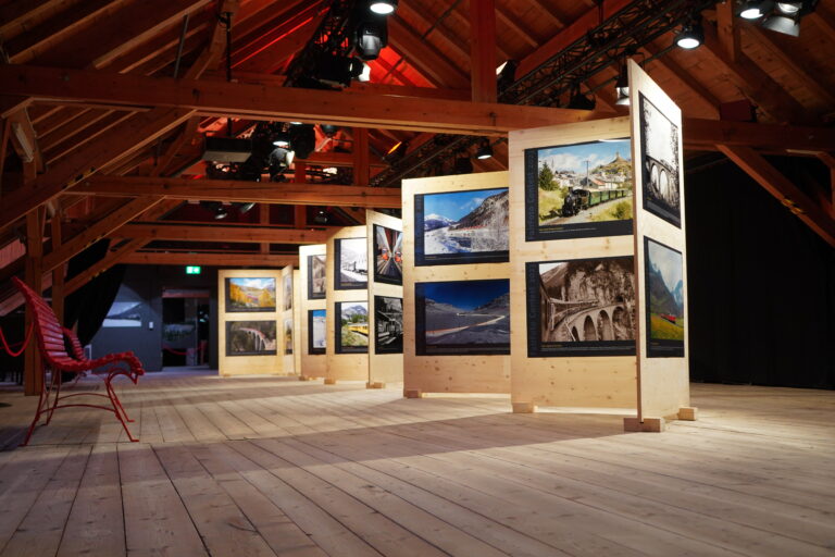 Ausstellung "Fair Foto Contest 2023" im Bahnmuseum Albula